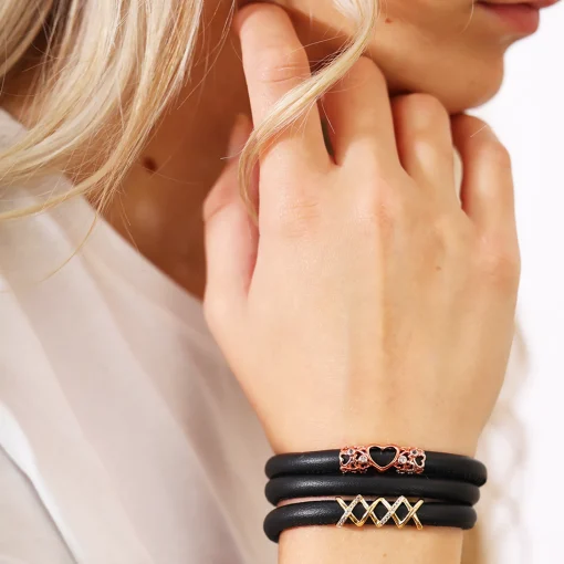 Køb Forever and Ever | Fri Fragt | Tidløst Dansk Design