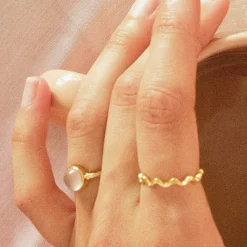 Køb Pink Chalcedony | Fri Fragt | Tidløst Dansk Design