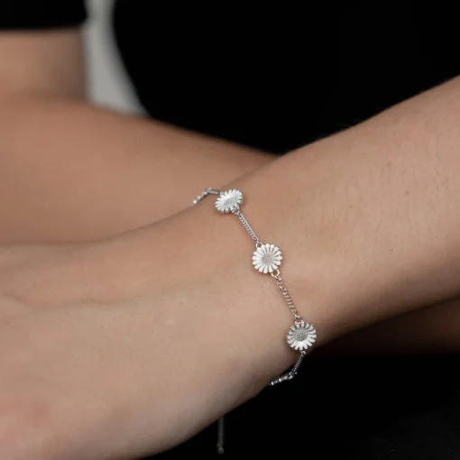 Marguerites bracelet
